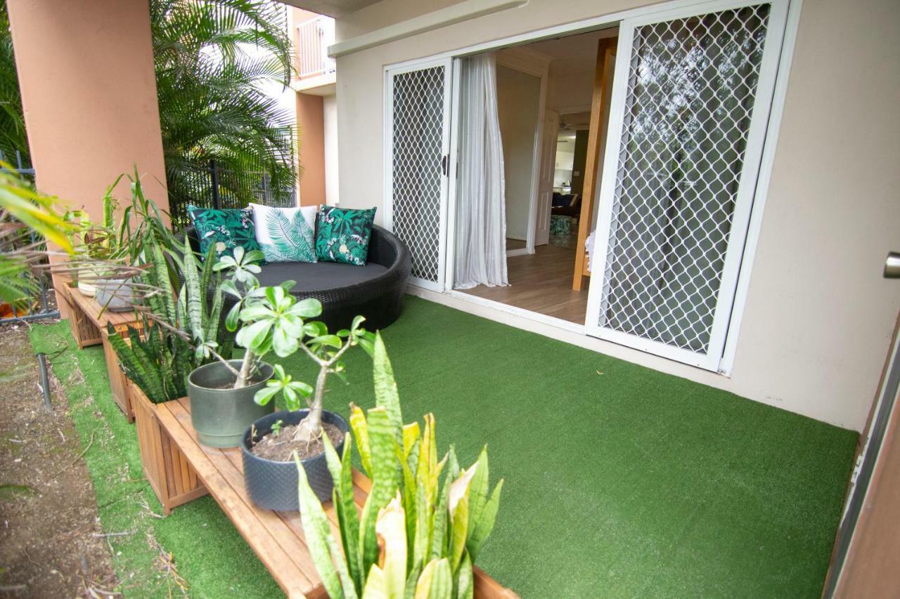 66 Martyn Street Apartment Cairns Exterior photo